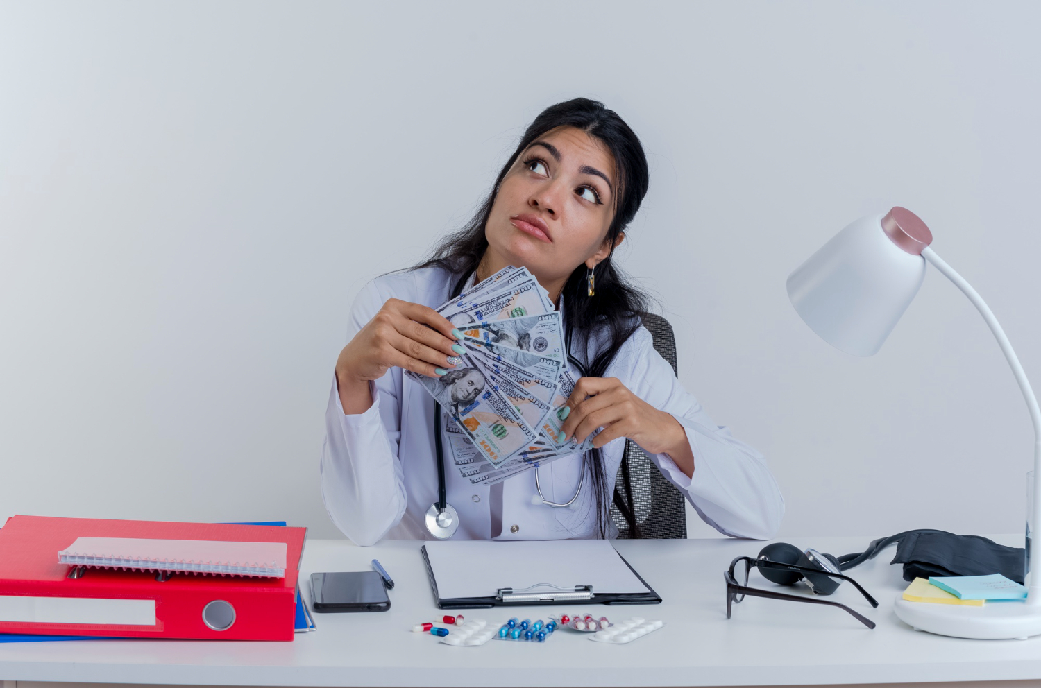 Money Mistakes to Avoid in 2025 - Financial Blunders of 2024